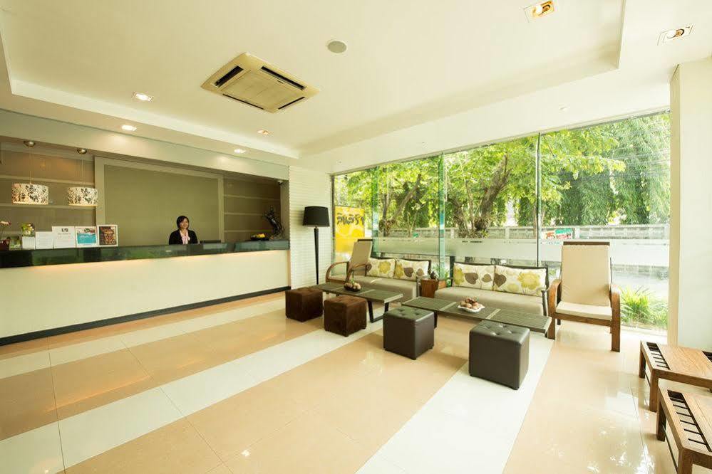 Отель Synsiri Ladphrao 130 Бангкок Экстерьер фото